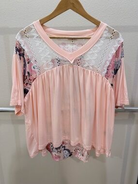 POL Blush Lace Accent Blouse
